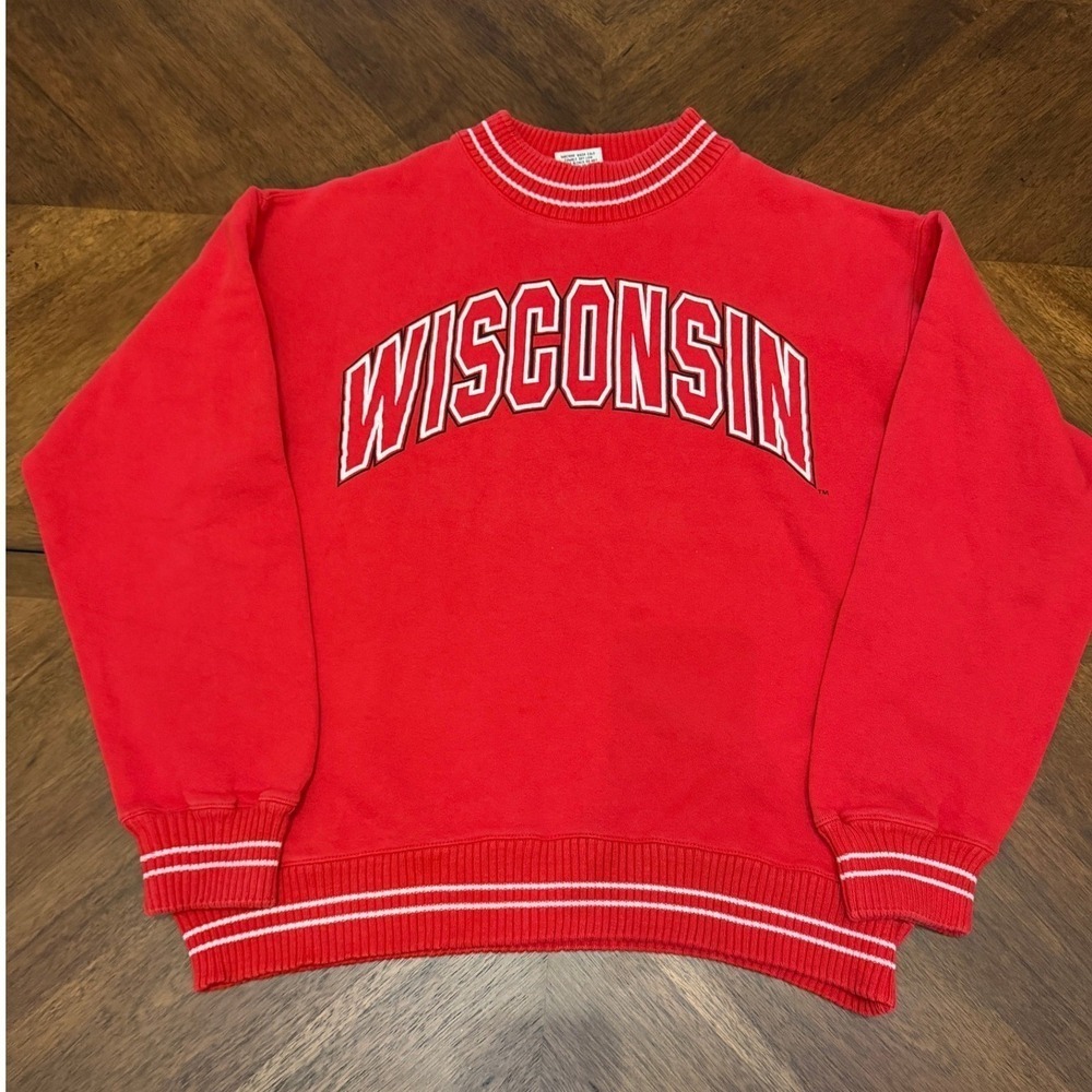 Vintage Nutmeg Mills Wisconsin Badgers Sweatshirt Red Made in USA Mens Medium
